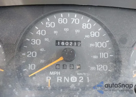 1997 Mercury Grand Marquis Gs z USA, uszkodzony, nr VIN 2MELM74W8VX629487